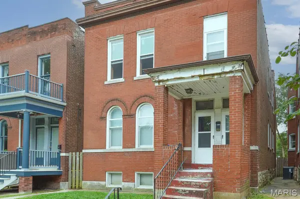 3424 Utah ST, St Louis, MO 63118