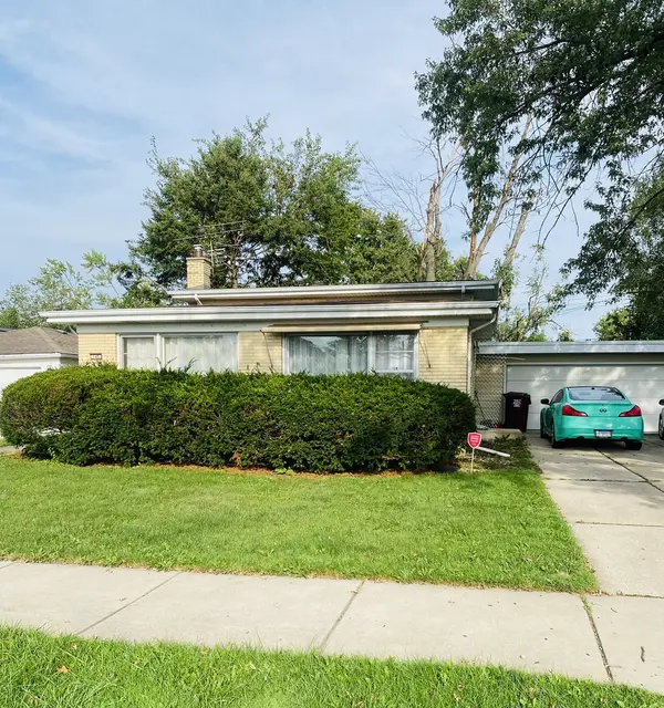145 Grace LN, Chicago Heights, IL 60411