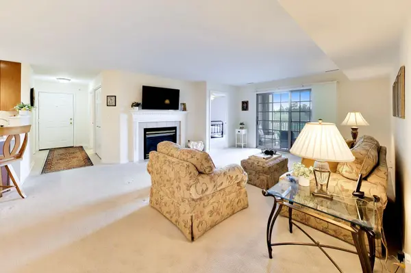 1641 White Oak AVE #2c, Munster, IN 46321