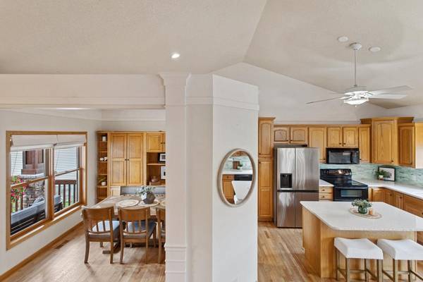 600 Topaz LN, Hudson, WI 54016