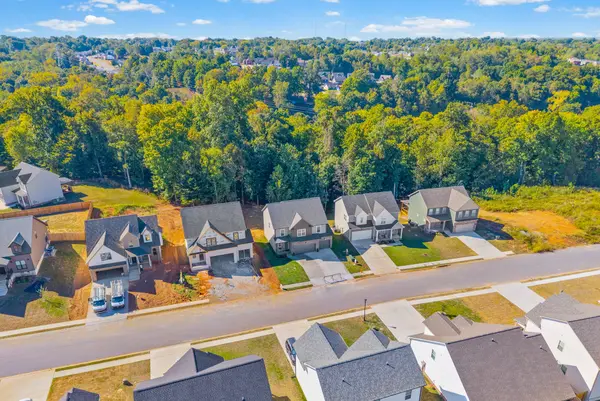 586 Pongracz Way, Clarksville, TN 37042