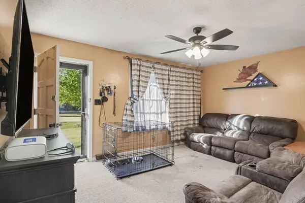 1511 Linden Dr, Clarksville, TN 37042