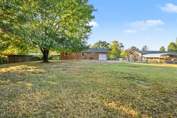 1511 Linden Dr, Clarksville, TN 37042