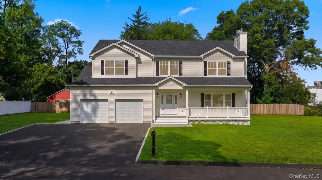 21 Fulton ST, Centereach, NY 11720