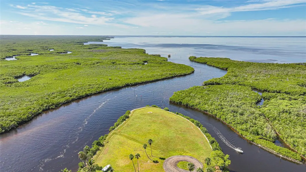 5600 SEA EDGE DR, Punta Gorda, FL 33950