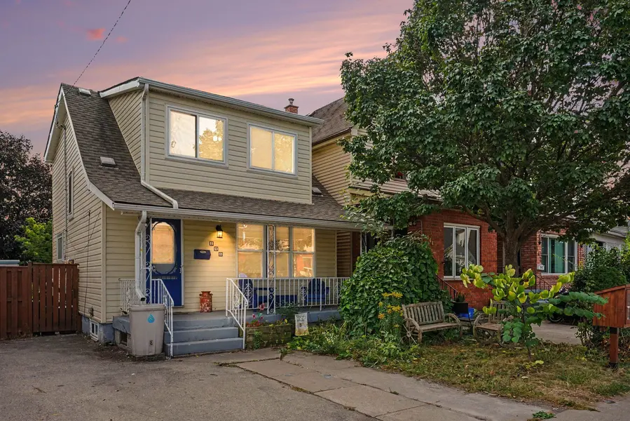 146 Belmont AVE, Hamilton, ON L8L 7M3