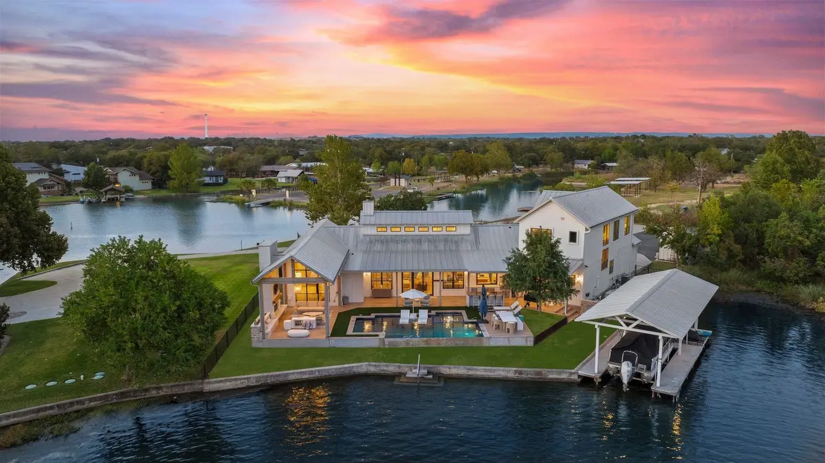 703 Woodland Hills, Granite Shoals, TX 78654