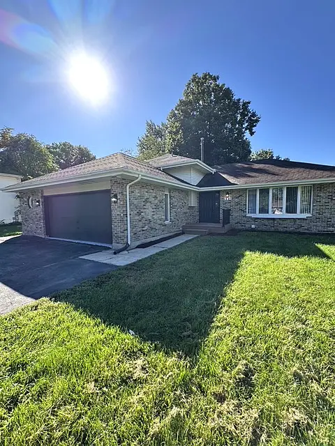 1221 174th ST, East Hazel Crest, IL 60429