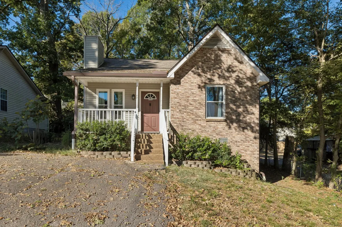 1518 Ocoee Trl, Madison, TN 37115