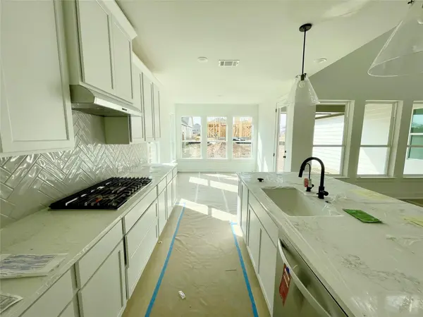 19504 Janke CV, Pflugerville, TX 78660