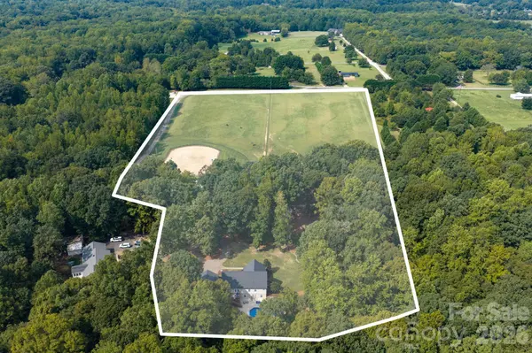 1125 Ballpark DR, Mooresville, NC 28115