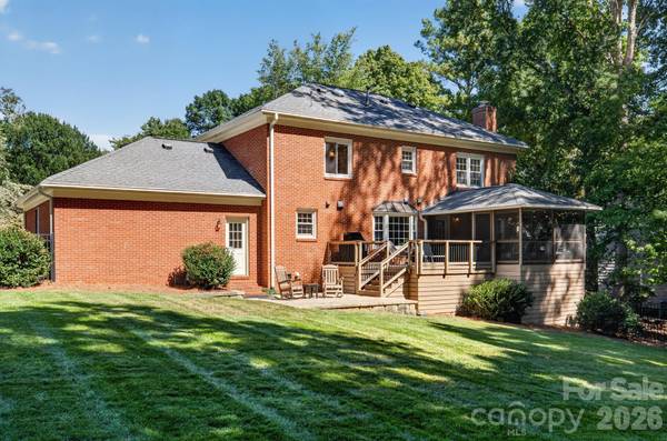 734 Stratford Woods RD, Matthews, NC 28105