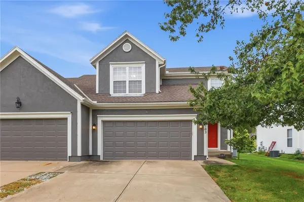 7703 W 148th ST, Overland Park, KS 66223