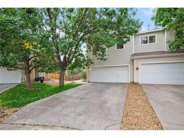 8090 S Kittredge, Englewood, CO 80112