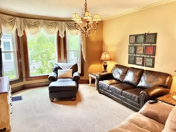 424 W Miller ST, Bluffton, IN 46714