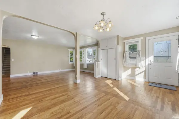 317 W 16th ST, Auburn, IN 46706