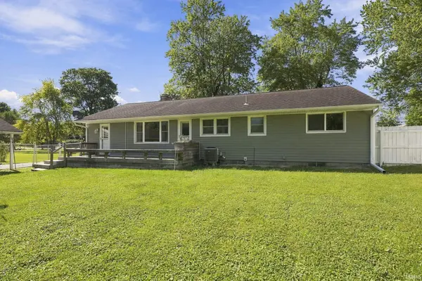 112 N Morrison RD, Muncie, IN 47304