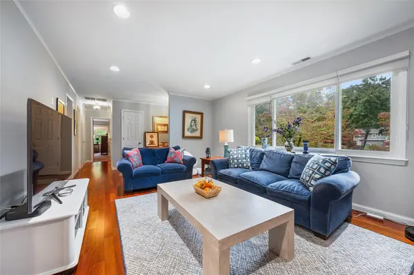 15 Garlen RD, Katonah, NY 10536