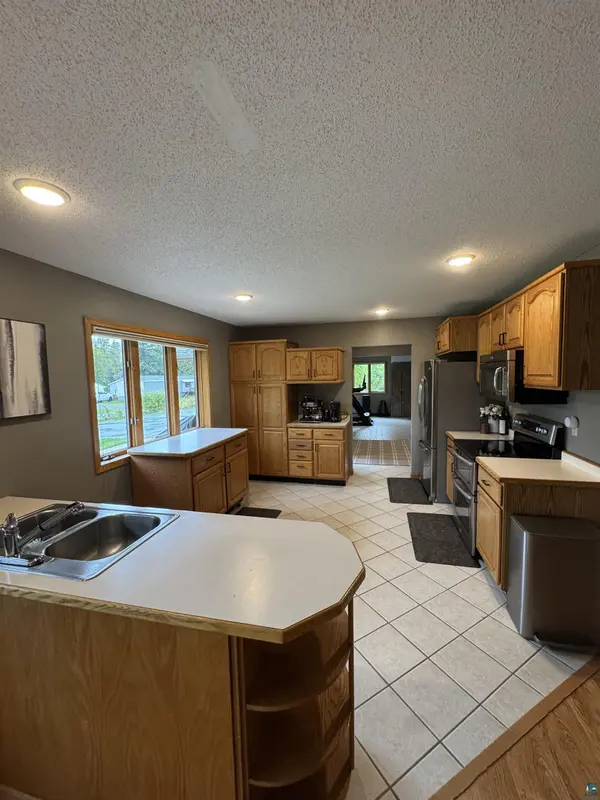 10 Falls Ave, Carlton, MN 55718