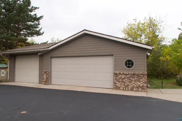 10 Falls Ave, Carlton, MN 55718