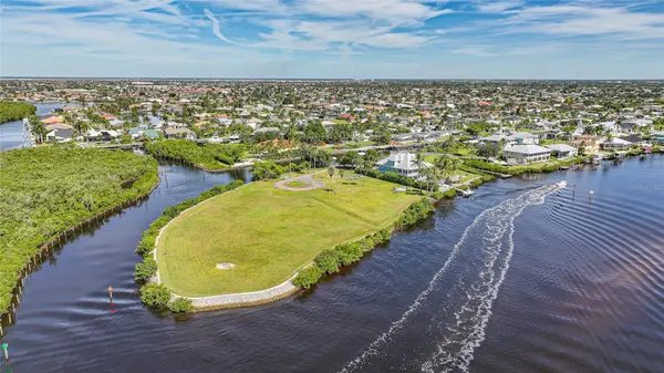 5600 SEA EDGE DR, Punta Gorda, FL 33950
