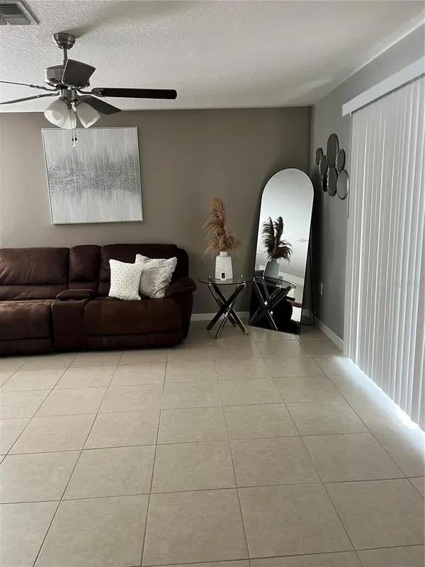 2121 HIBISCUS PL, Poinciana, FL 34759