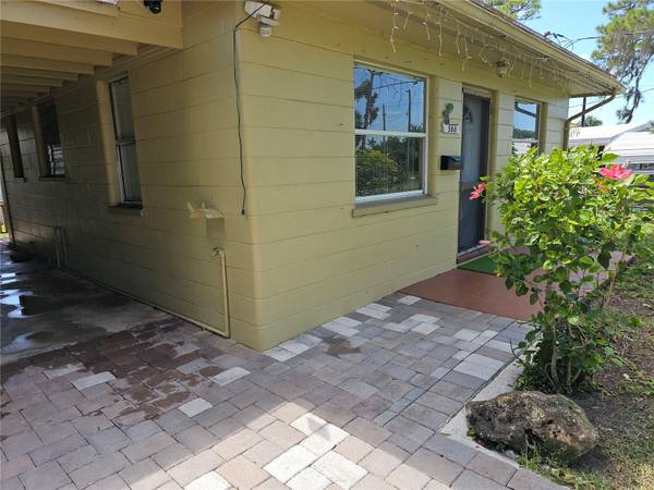 308 6TH AVE NW, Ruskin, FL 33570
