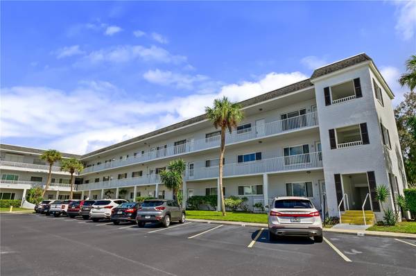 2001 WORLD PARKWAY BLVD #59, Clearwater, FL 33763