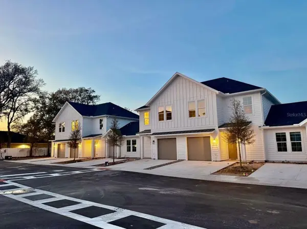 6313 ELK RUN PL, Tampa, FL 33614