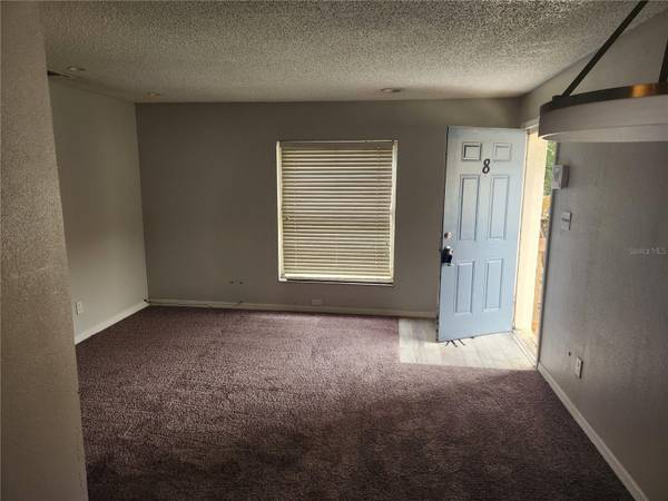3920 E JEAN ST #8, Tampa, FL 33610