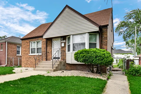 12755 S PARNELL ST, Chicago, IL 60628