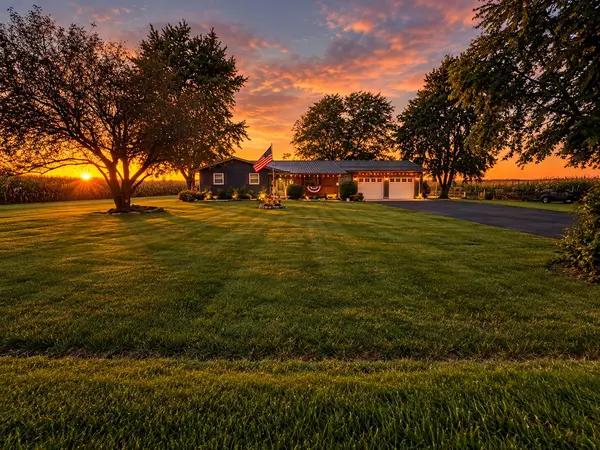 416 N 325, Rensselaer, IN 47978