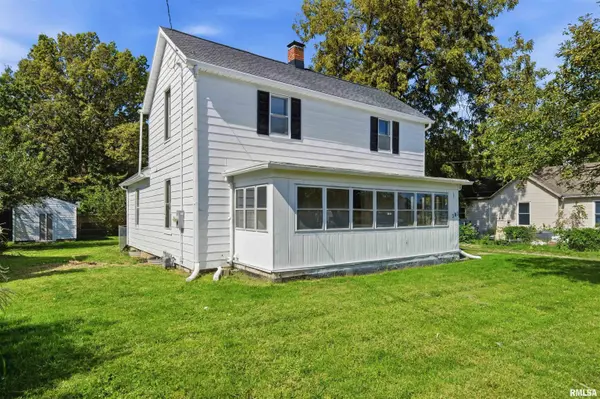 303 MCKINLEY AVE, Bartonville, IL 61607
