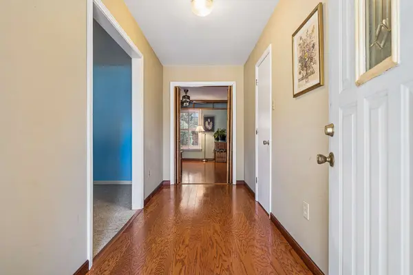 146 W Clearview Dr, Murfreesboro, TN 37128