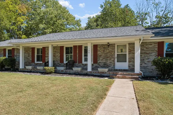 146 W Clearview Dr, Murfreesboro, TN 37128