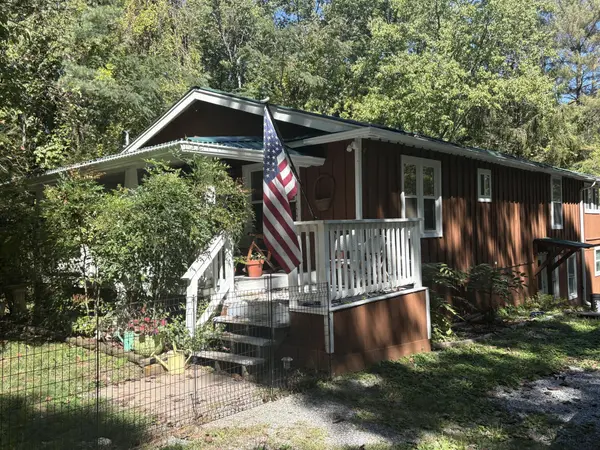 5000 Sawyer Road, Signal Mountain, TN 37377