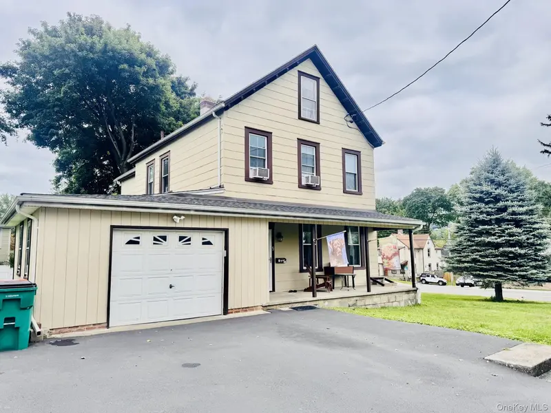 5 Lincoln AVE #2, Beacon, NY 12508