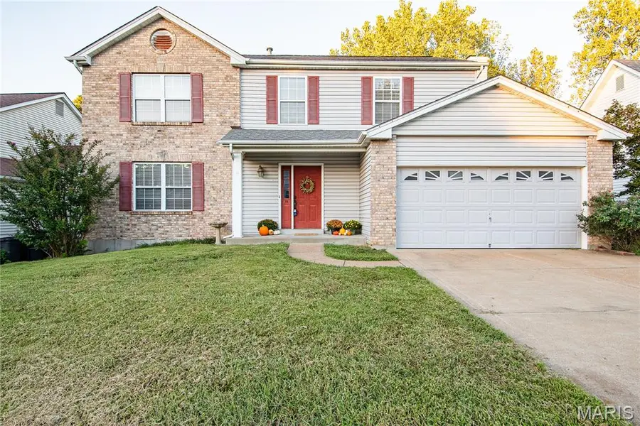 4333 Gemstone CIR, St Louis, MO 63125