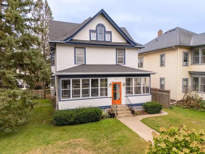 2012 Selby AVE, Saint Paul, MN 55104