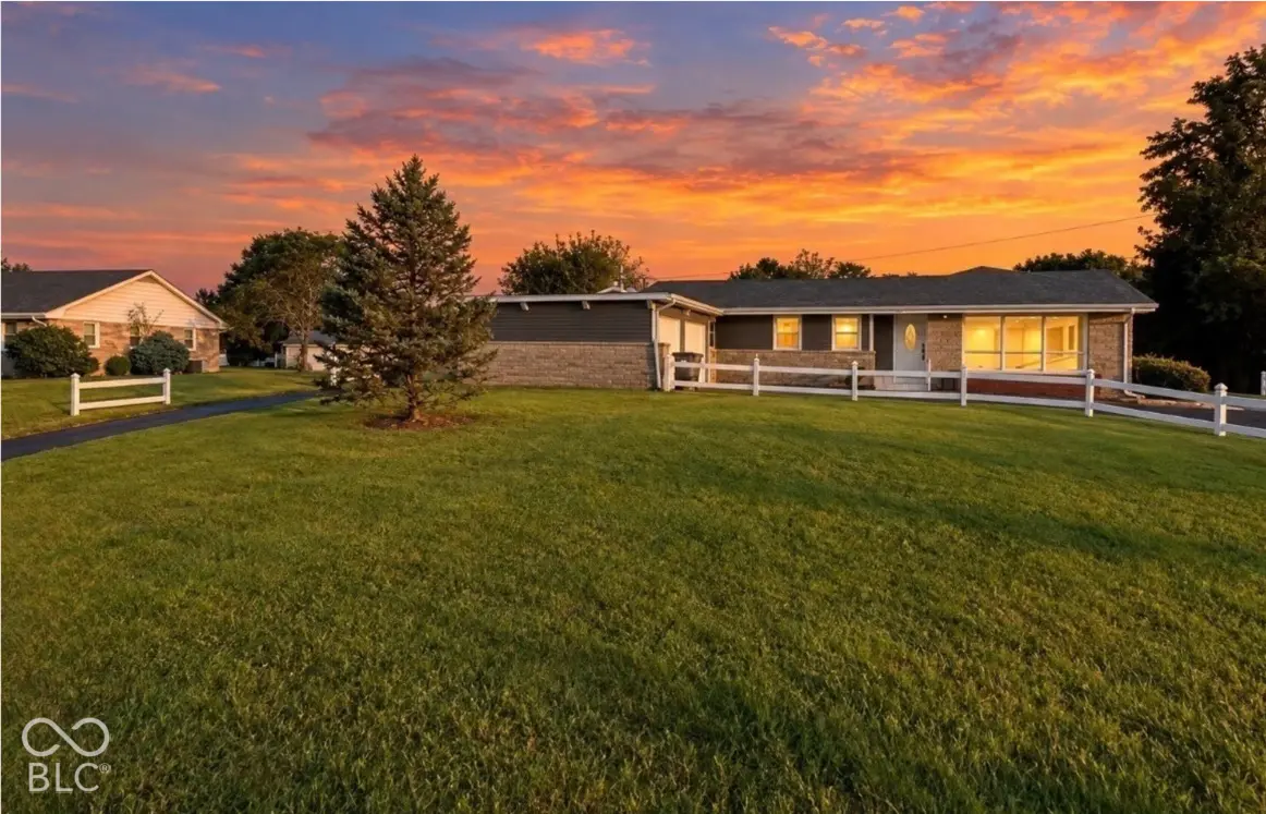 465 Manor DR, Seymour, IN 47274