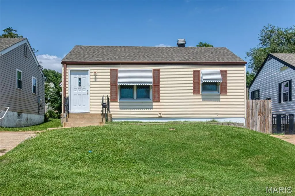3619 W Steins ST, St Louis, MO 63116