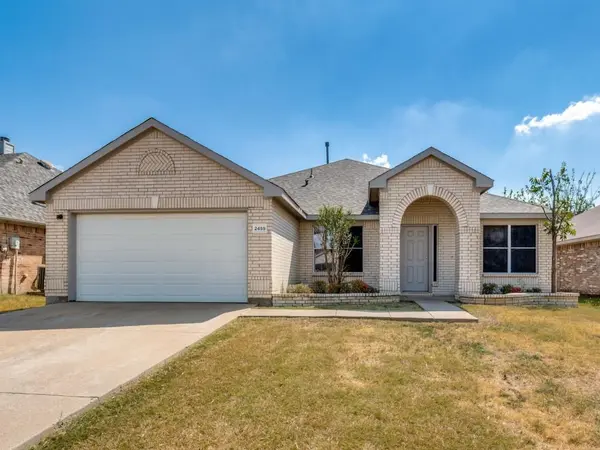 2459 Frontier Drive, Grand Prairie, TX 75052