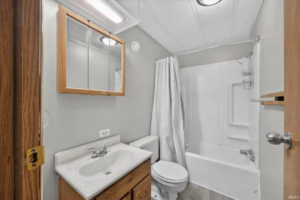 1201 W Green Tree LN, Bloomington, IN 47403