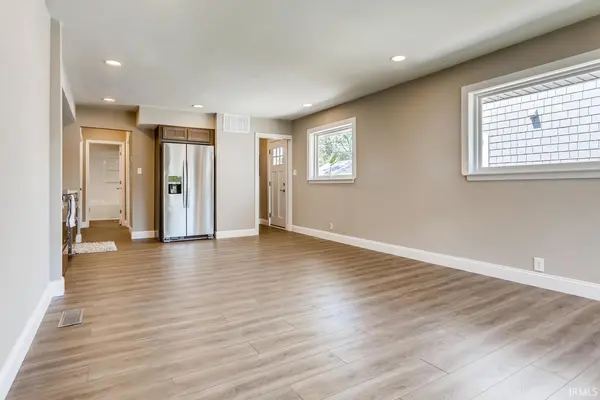 2161 Washington AVE #A, Evansville, IN 47714