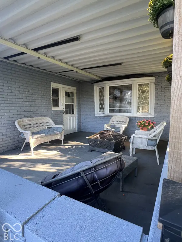 335 S 25th AVE, Beech Grove, IN 46107