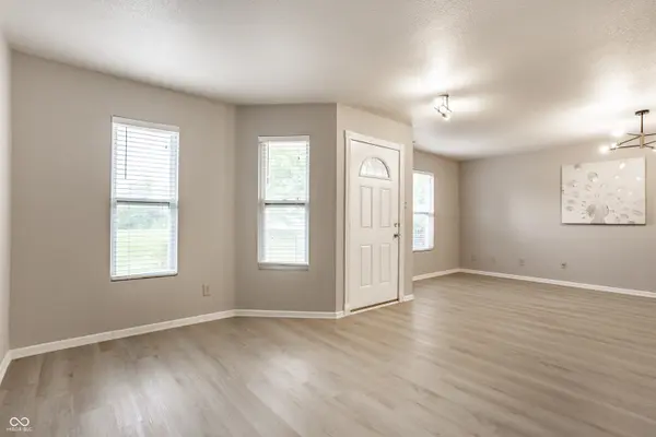 12084 E 141st ST, Noblesville, IN 46060