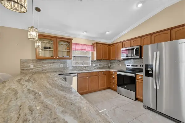 2114 MARLIN PL, The Villages, FL 32162