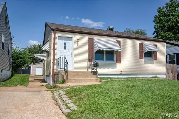 3619 W Steins ST, St Louis, MO 63116