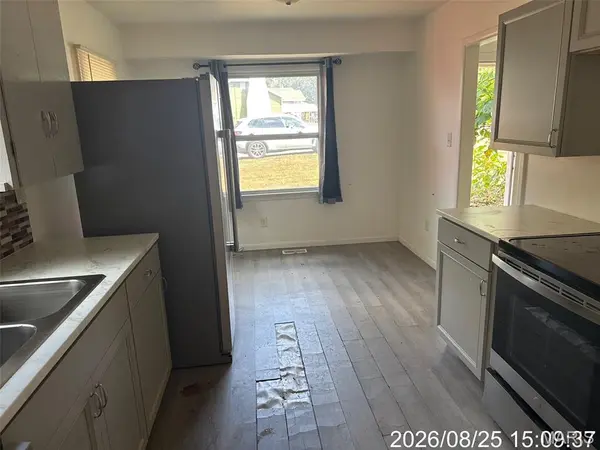 867 W Park Manor BLVD, Lebanon, MO 65536
