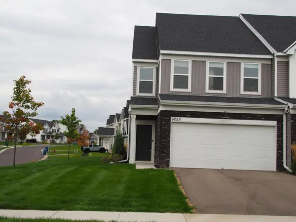6253 Larkspur LN, Corcoran, MN 55340